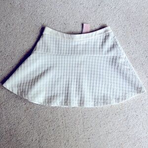Banana Republic White Skirt